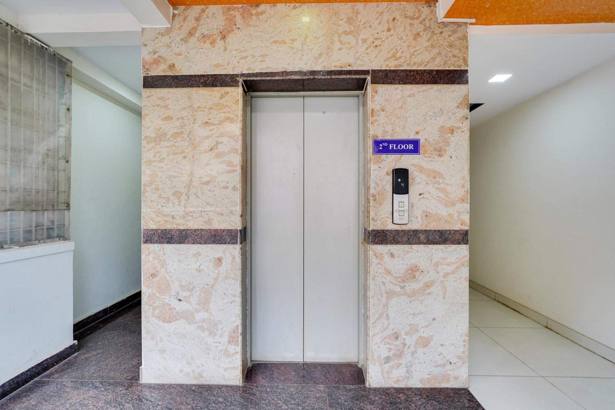 Super Collection O Bangalore Airport Road Yelahanka Ngoại thất bức ảnh